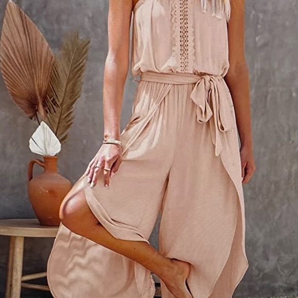 Women's Removable Strap Flowy Jumpsuit Tube Top Wide Leg Pants Romper with Belt - Picture 8 of 9